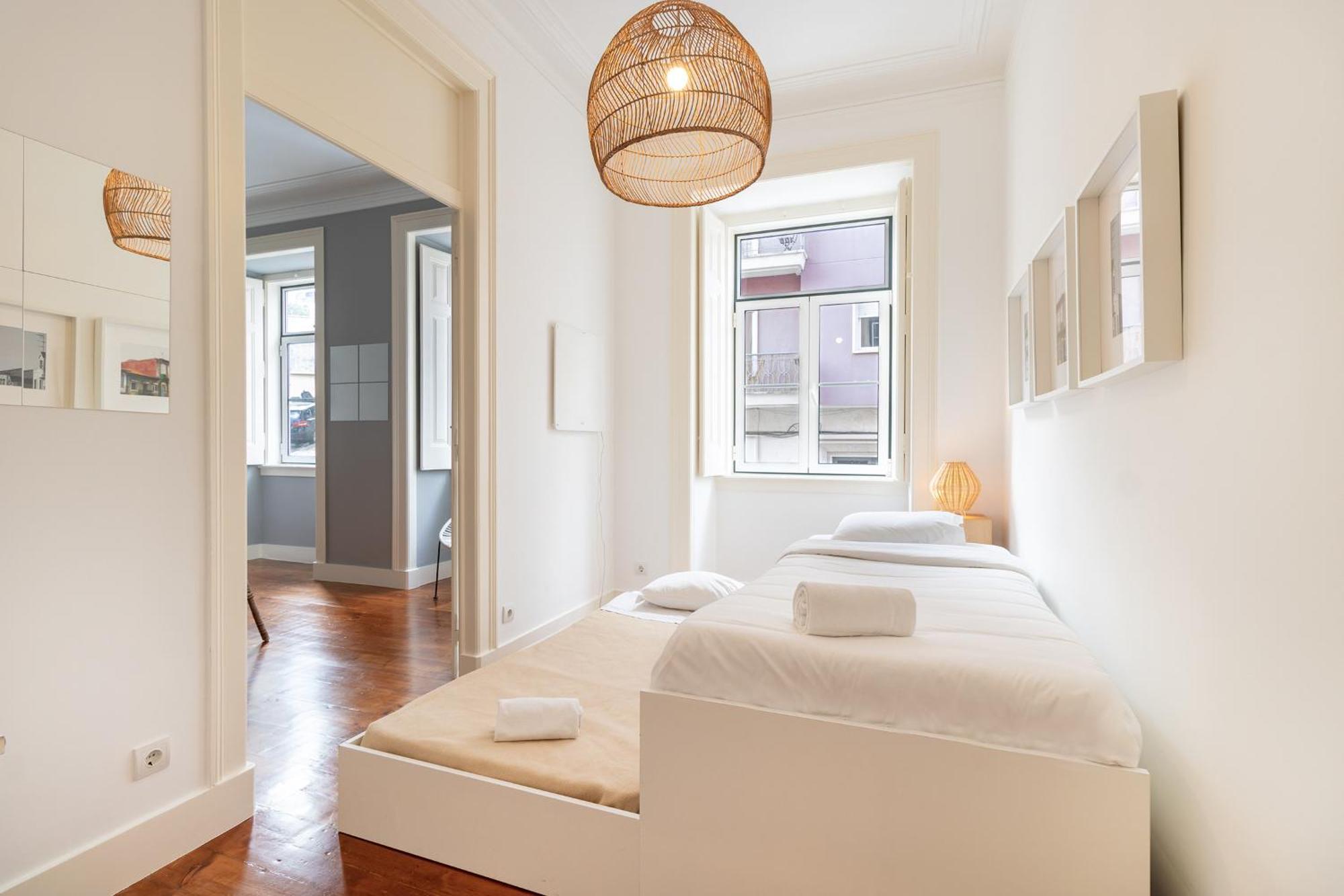 Principe By Central Hill Apartments Lisbona Esterno foto