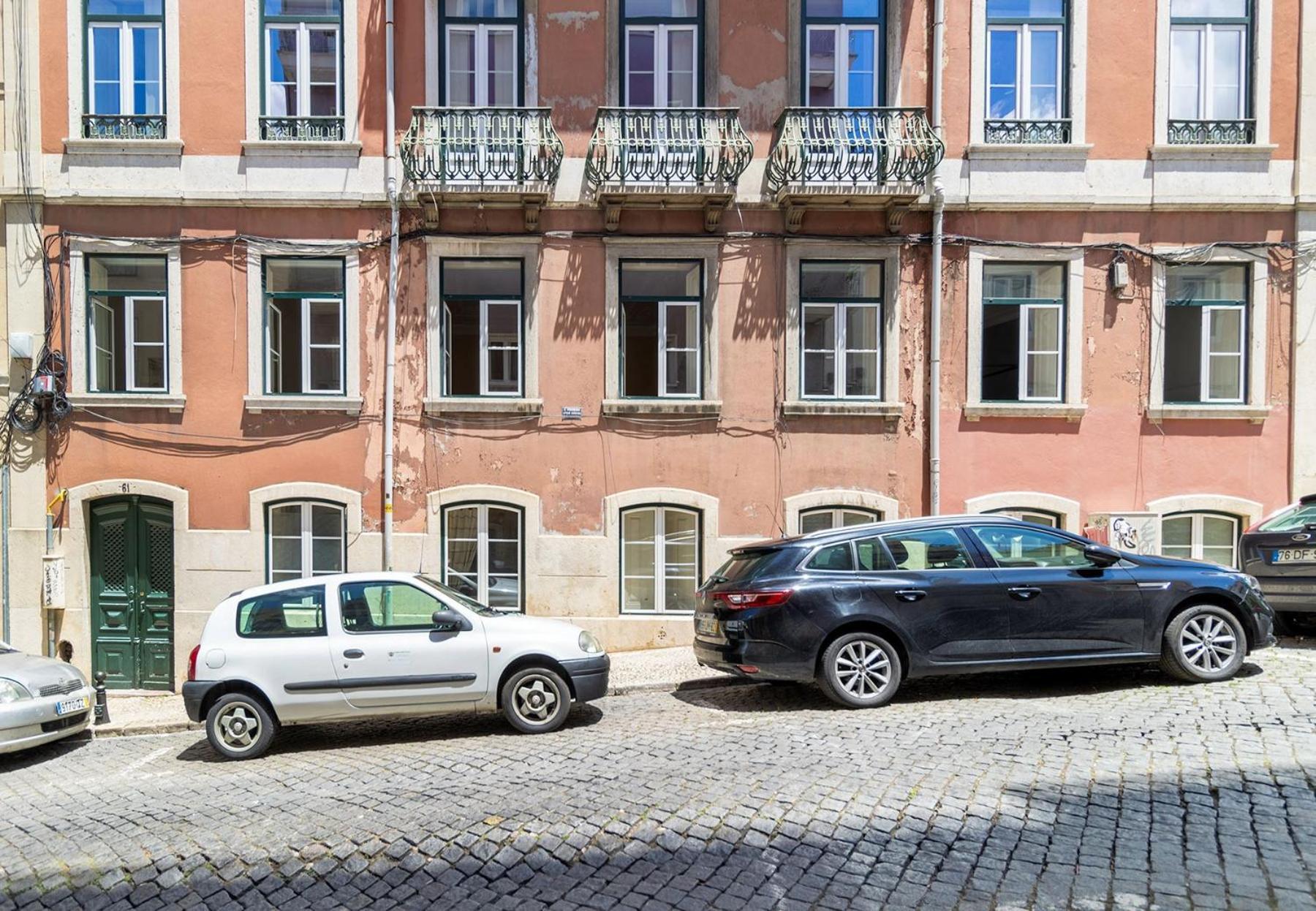 Principe By Central Hill Apartments Lisbona Esterno foto