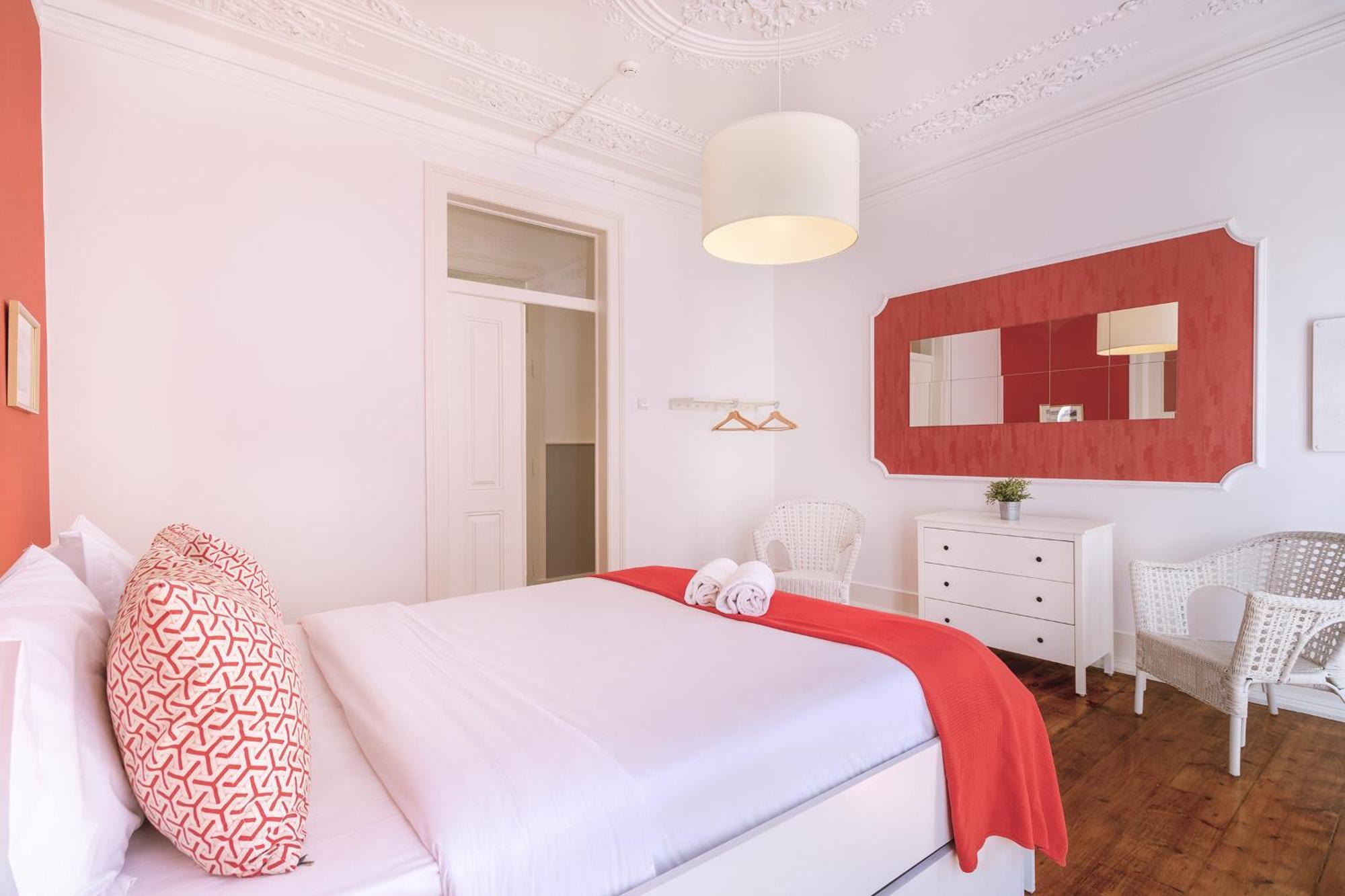 Principe By Central Hill Apartments Lisbona Esterno foto